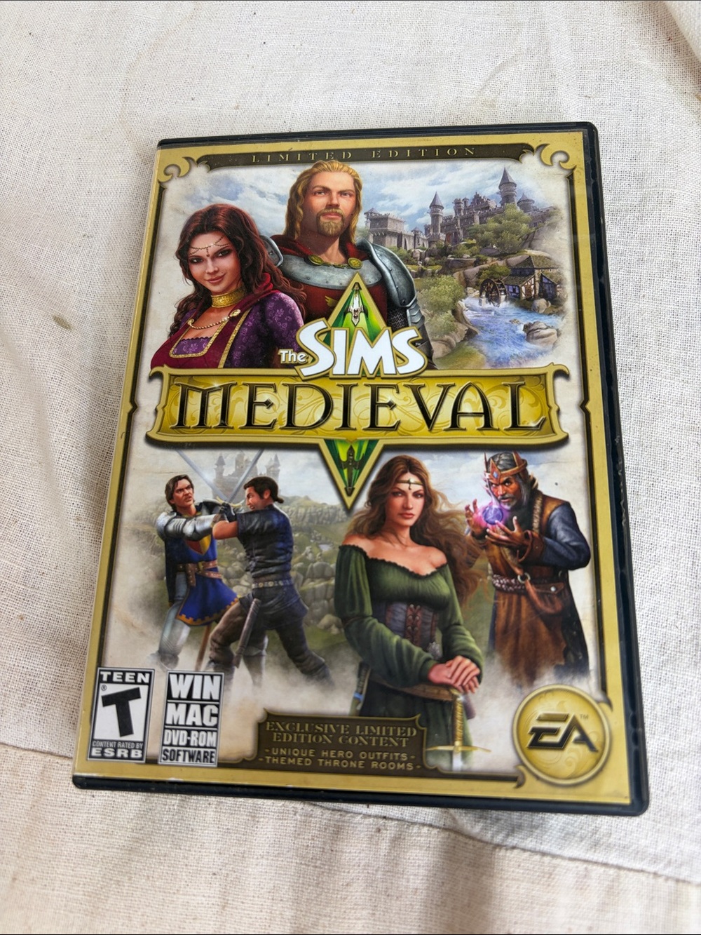 The Sims Medieval Limited Edition PC/Mac Game - Gold & Cream Cover